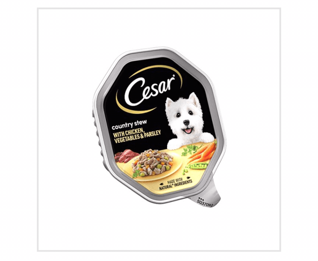 Cesar Country Stew Adult Wet Dog Food Tray Chicken &amp; Veg in Gravy 150g